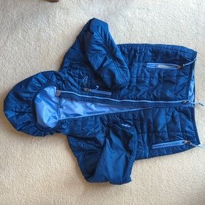 LL Bean PrimaLoft packaway jacket w. hood